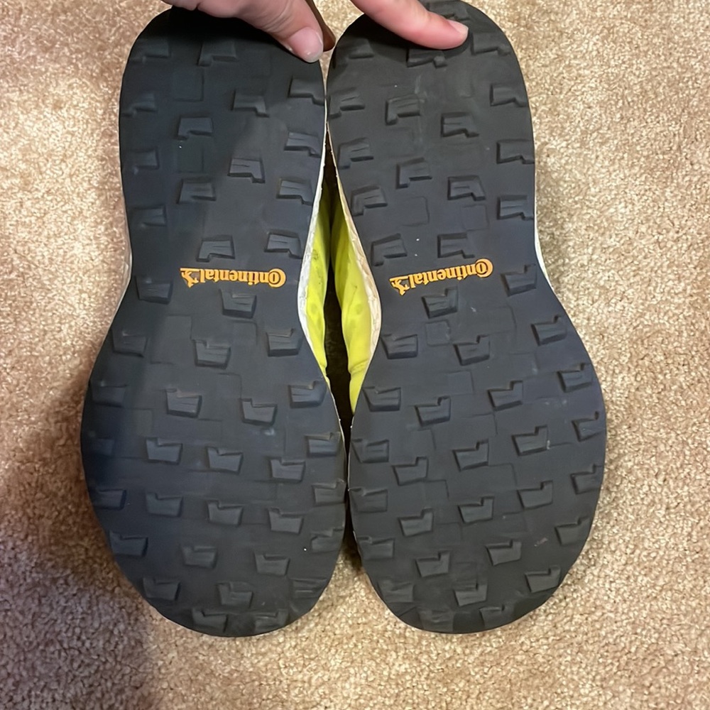 Adidas Boost - Picture 2 of 4
